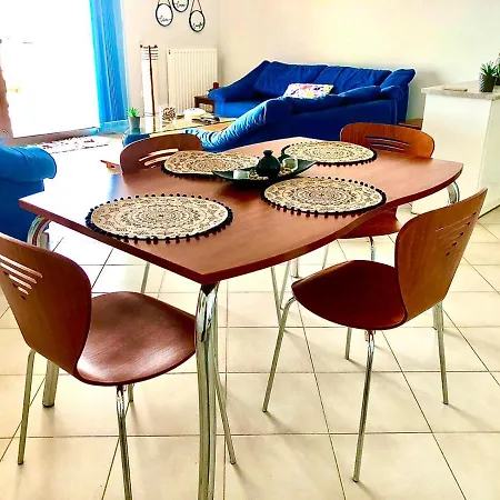 αquaview Апартаменты Гитион